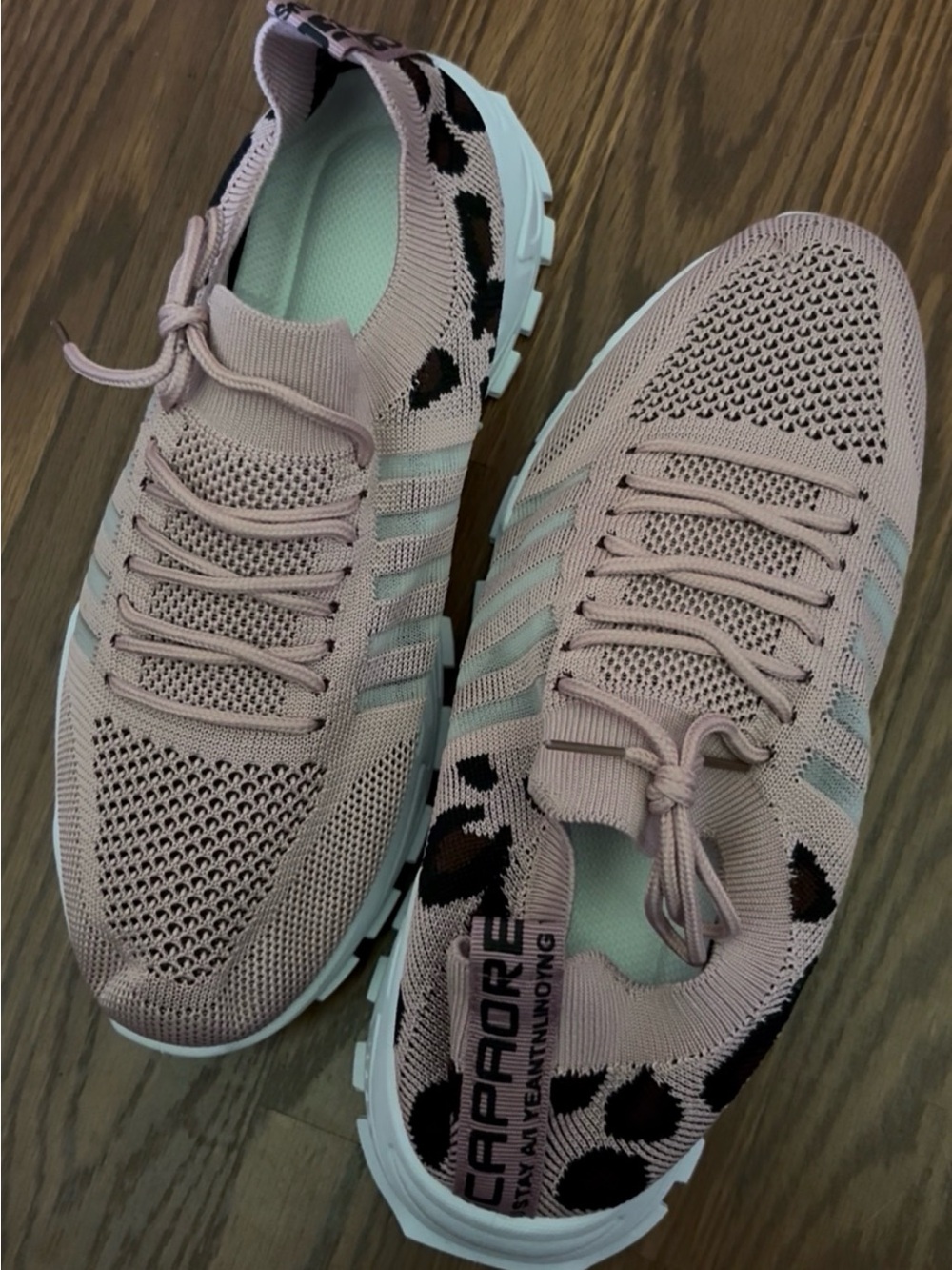 NWT Blush Pink Leopard Print Knit Sneakers Size 9